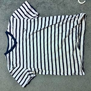 American Eagle shirt